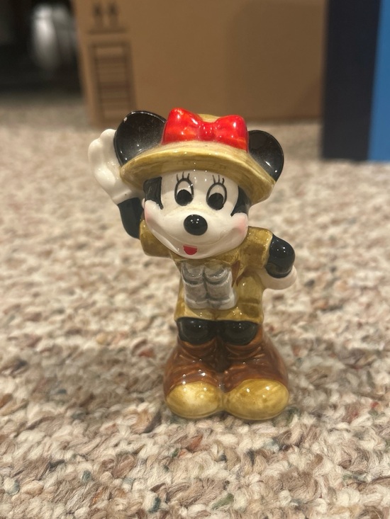 Disney Other - Disney Minnie Mouse Ceramic Figurine in Red, Black and Gold